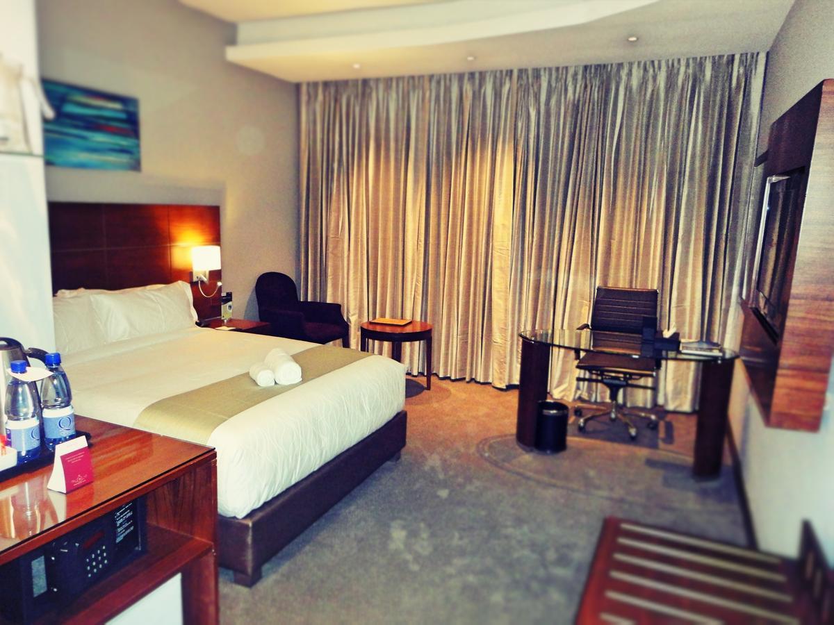 The Grand Palace Hotel Singine Kamer foto
